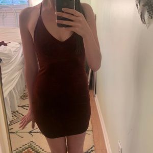 Kimchi Blue urban outfitters xs burgundy velvet bodycon mini